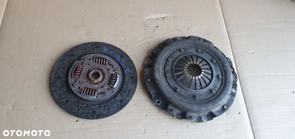 Sprzęgło tarcza docisk Valeo Fiat Doblo I Lift 1.3 Multijet 1024963 - 1