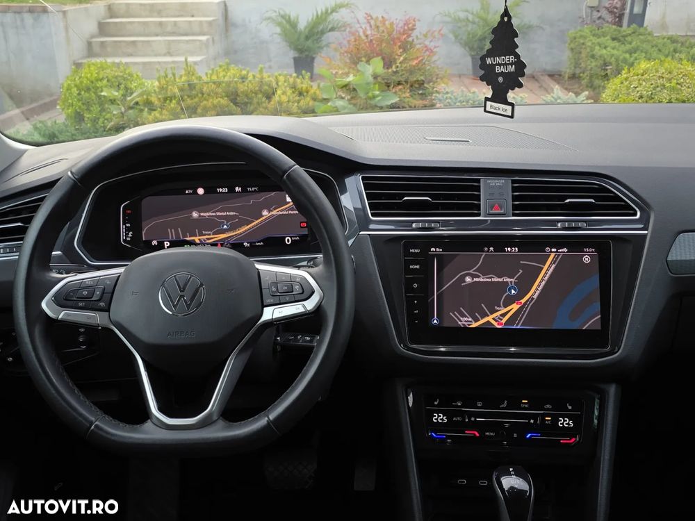 Volkswagen Tiguan 2.0 TDI 4Mot DSG Elegance - 15
