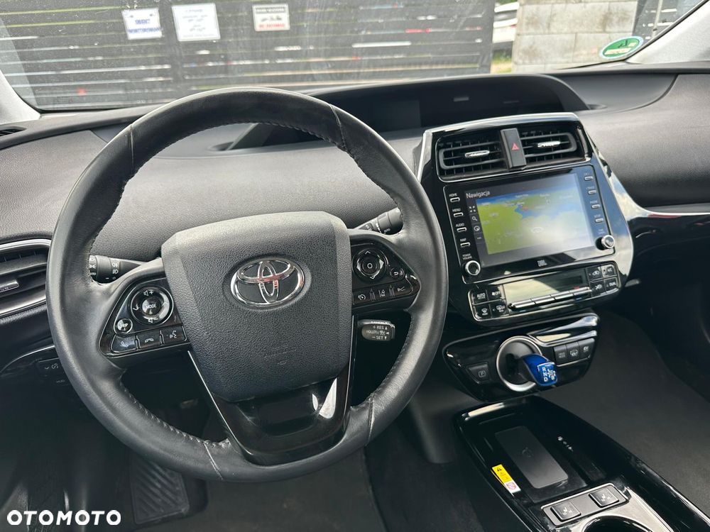 Toyota Prius 1.8 Hybrid Executive - 14