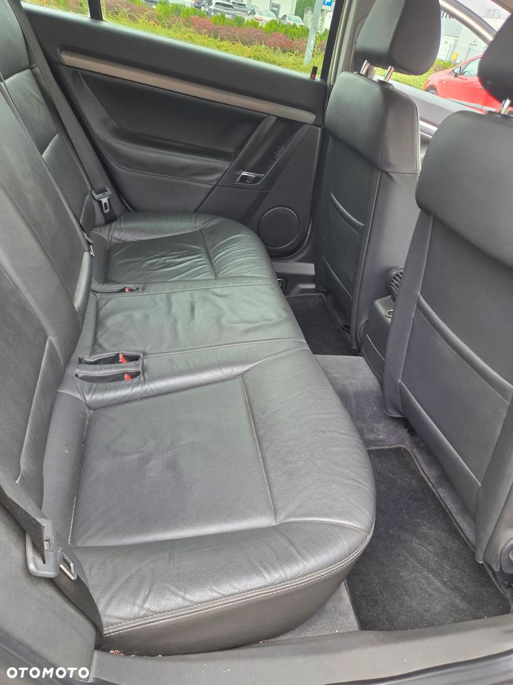 Opel Vectra 1.9 CDTI Cosmo - 15