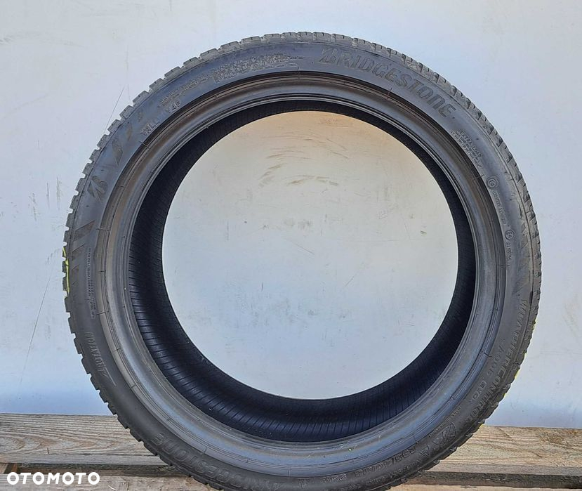 1x opona całoroczna 235/40/18 Bridgestone WeatherControl A005 evo XL - 3