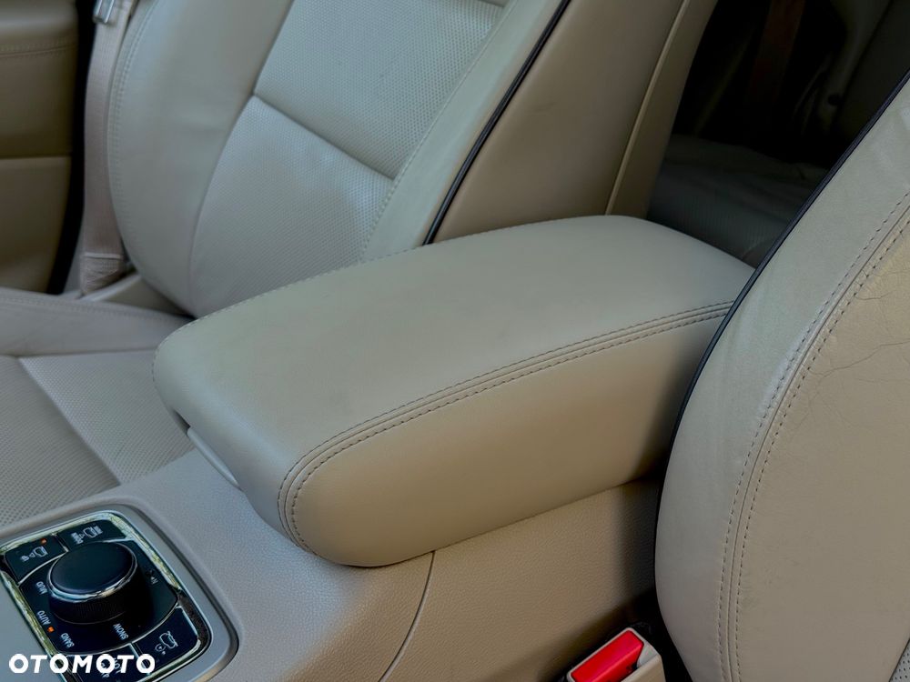 Jeep Grand Cherokee 5.7 V8 HEMI 4WD Automatik Overland - 14