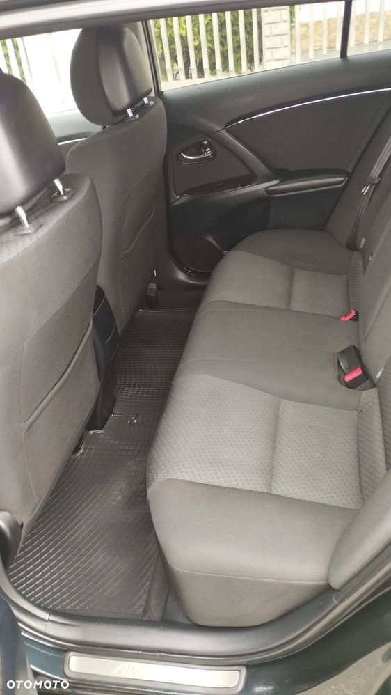 Toyota Avensis 2.0 D-4D Sol - 13