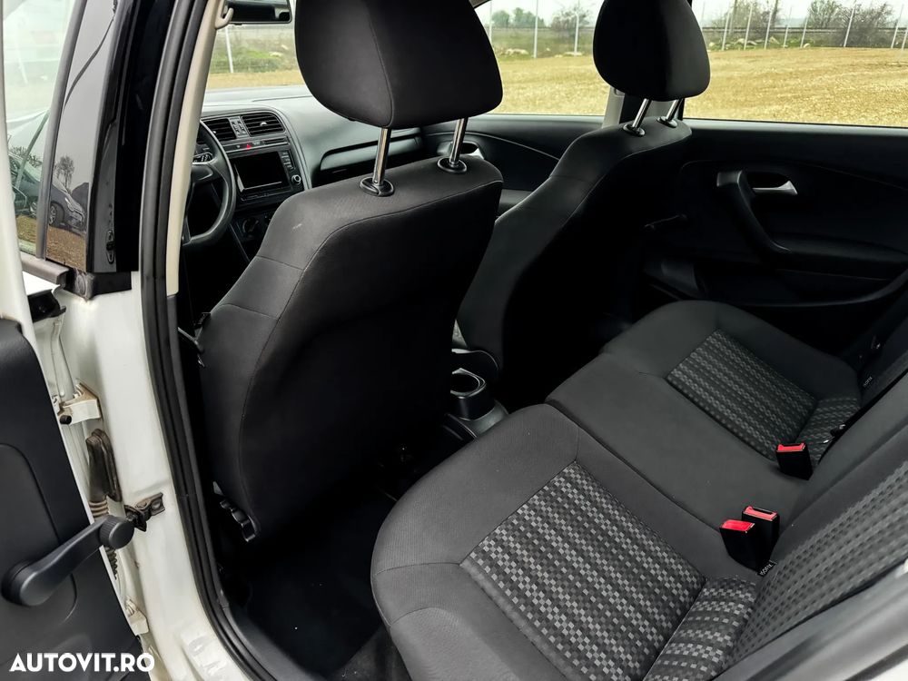 Volkswagen Polo - 14