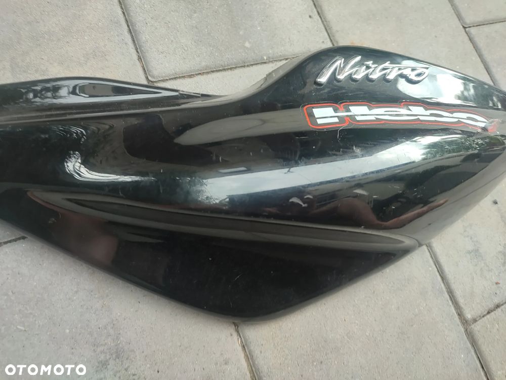 Owiewka, osłona, bok, boczek, zadupek, ogon Yamaha Nitro 50 - 6