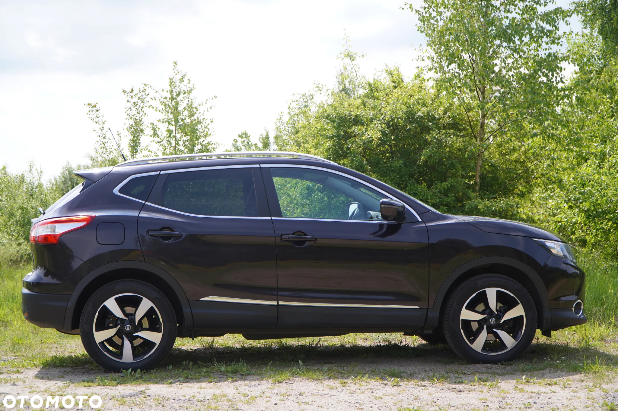 Nissan Qashqai 1.2 DIG-T N-Connecta EU6 - 10