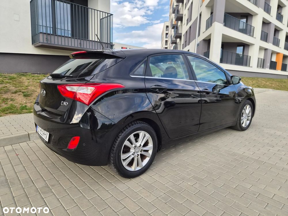 Hyundai i30 - 25