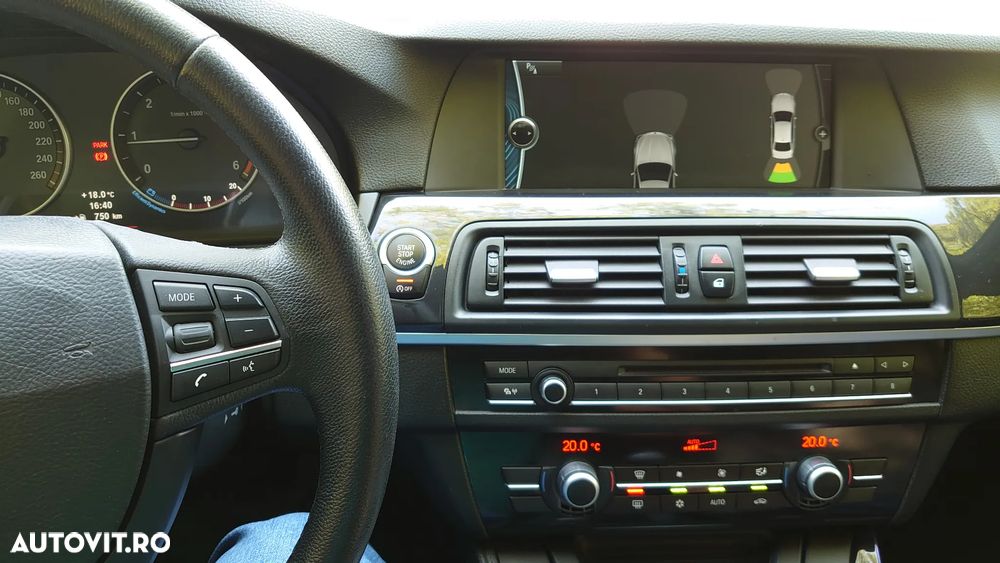 BMW Seria 5 520d Efficient Dynamics Edition - 14