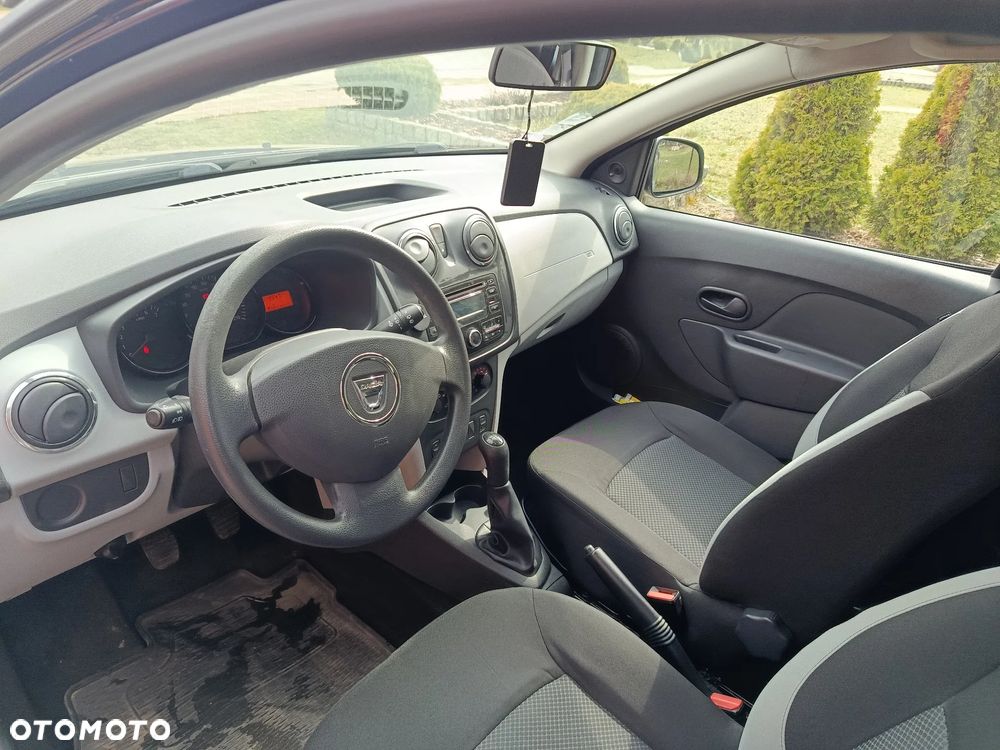 Dacia Sandero - 11