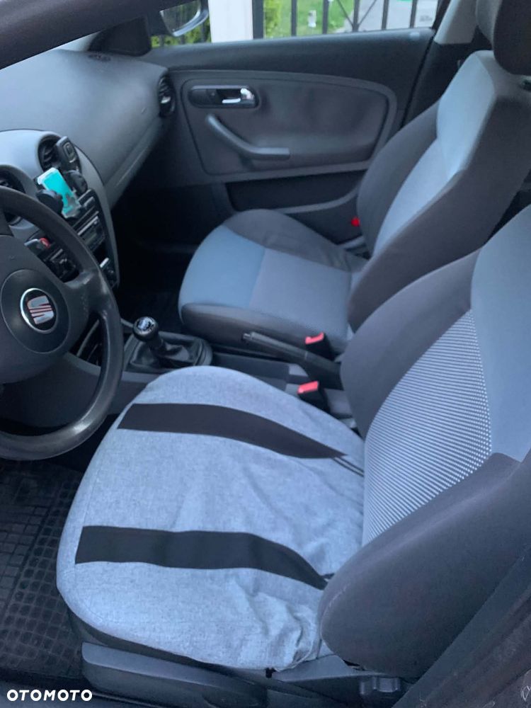 Seat Ibiza 1.4 16V Fresc - 8
