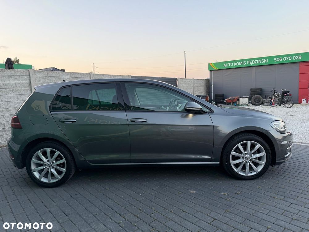 Volkswagen Golf 2.0 TDI BlueMotion Technology DSG Edition - 4
