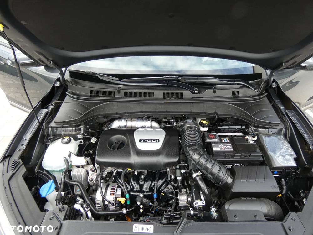 Hyundai Kona 1.6 T-GDI Premium DCT - 37