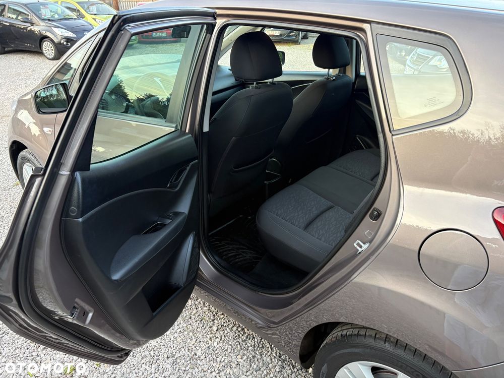 Hyundai ix20 1.4 Classic - 23