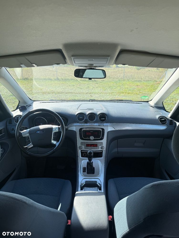 Ford Galaxy 2.0 TDCi Trend - 14