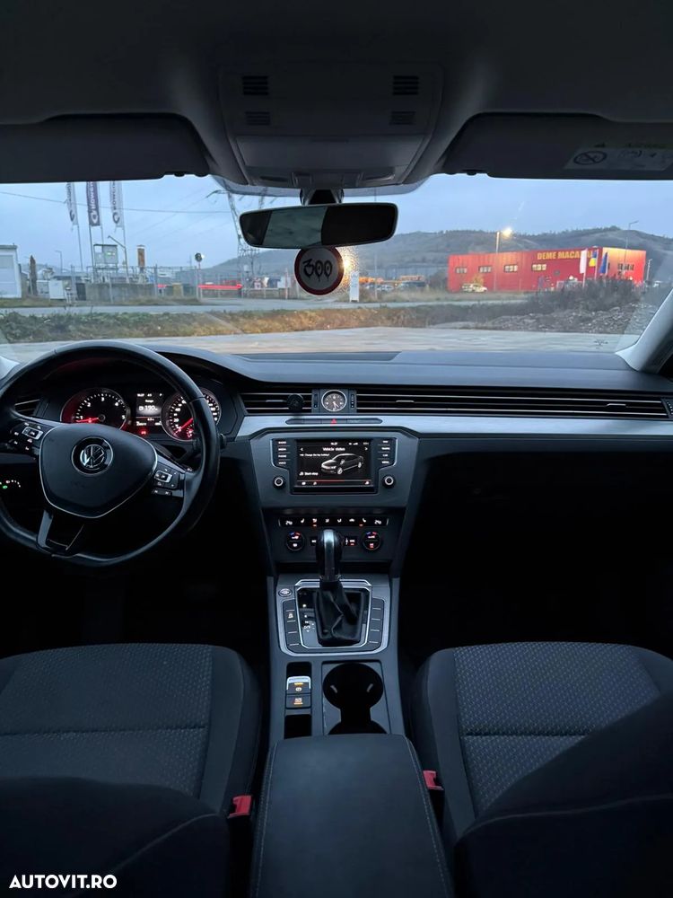 Volkswagen Passat - 7