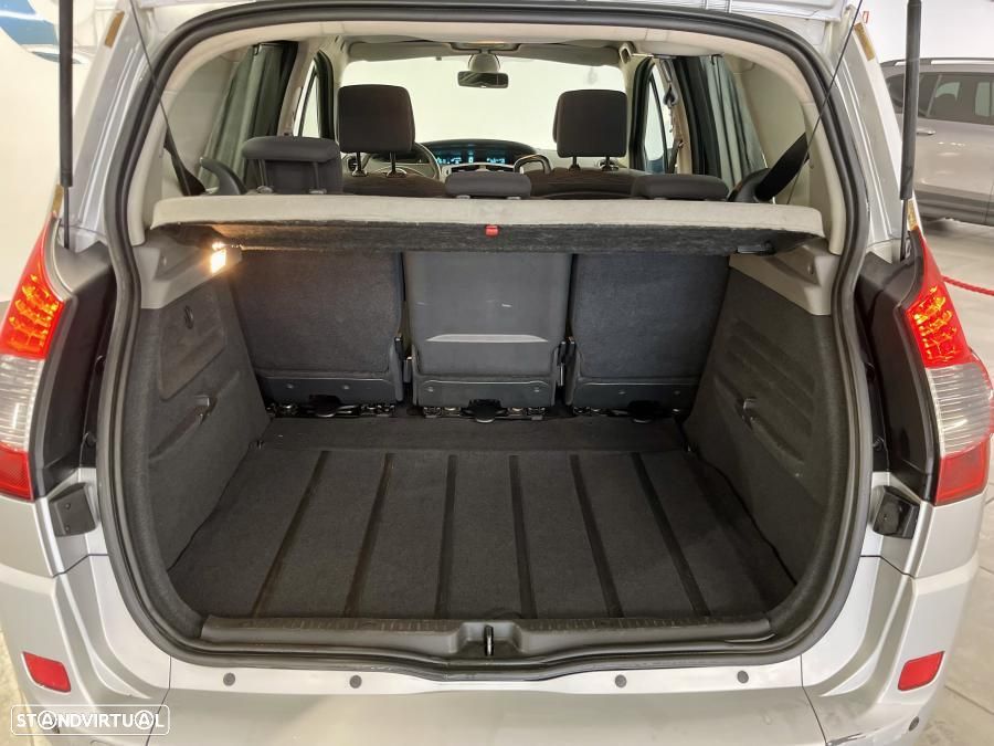 Renault Scénic 1.5 dCi Dynamique S - 19