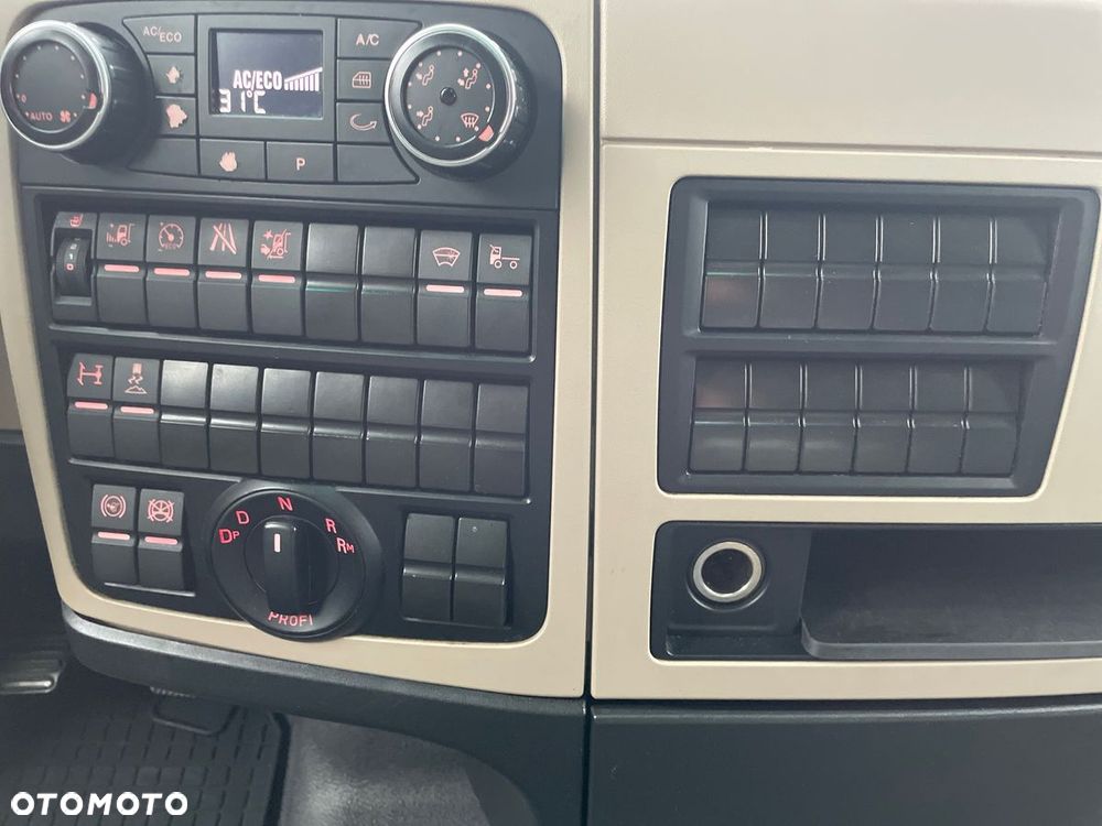 MAN TGX 18.470 4X2 BLS - 17