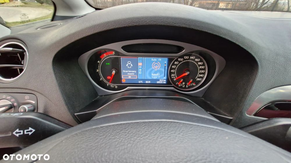 Ford S-Max 2.0 TDCi DPF Champions Edition - 15