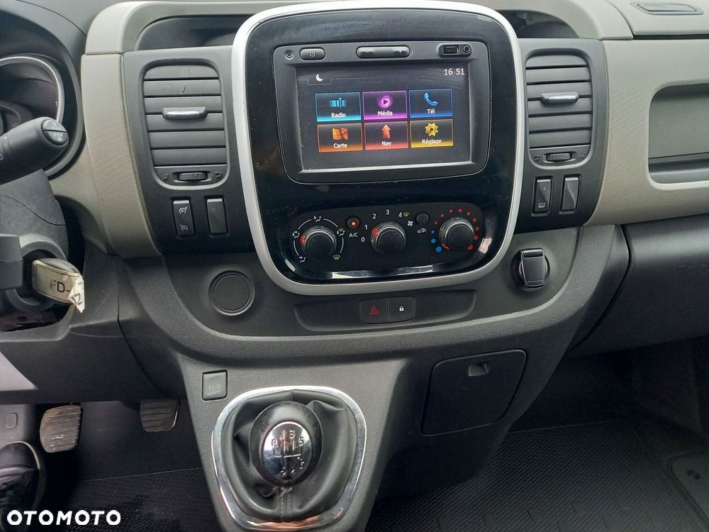 Renault Trafic - 9