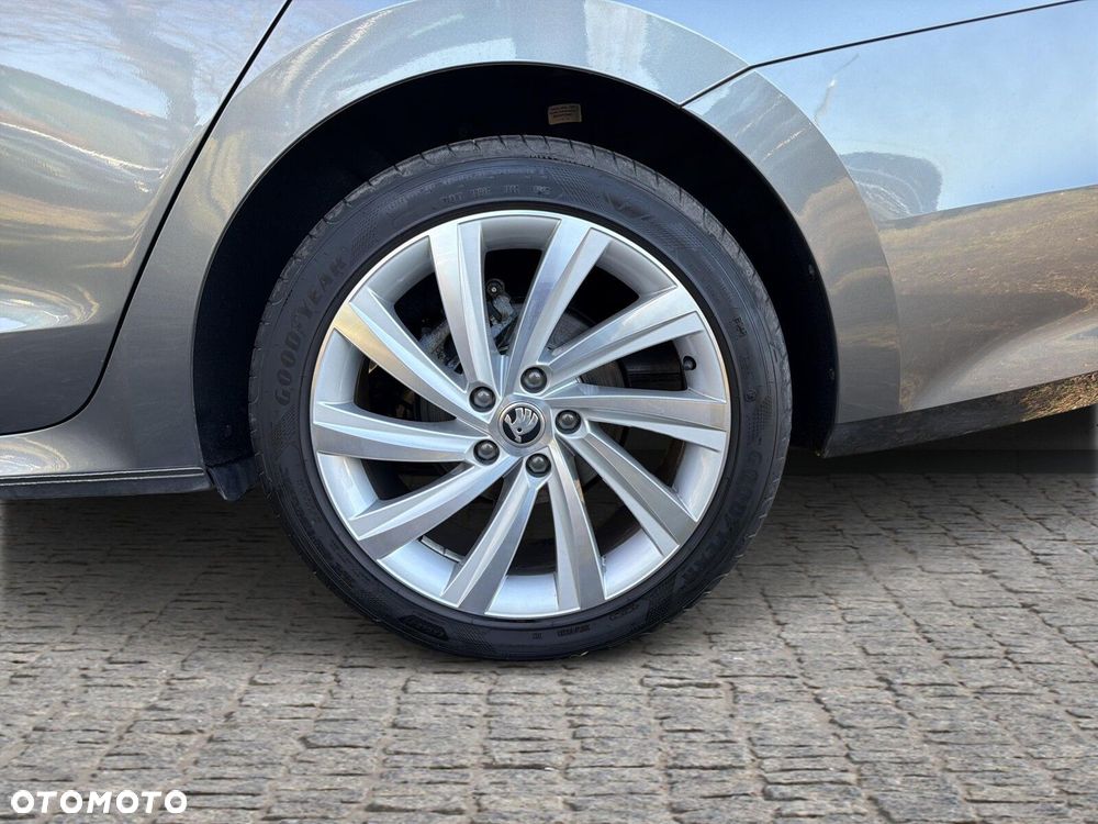 Skoda Octavia 1.5 TSI ACT Style - 19