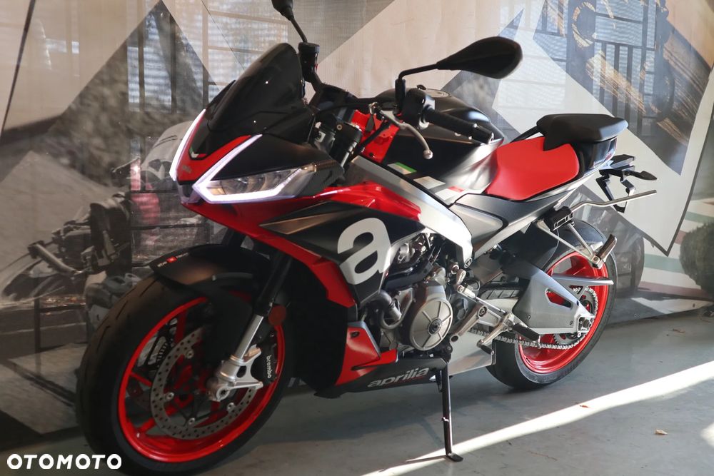 Aprilia Tuono - 3