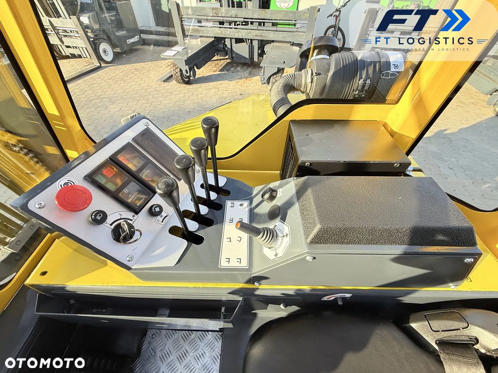 Combilift WÓZEK CZTEROKIERUNKOWY - WIELOKIERUNKOWY | COMBILIFT CB3000 | GAS | TRIPLEX 4900 MM | PEŁNA OGRZEWANA KABINA | SILNIK TOYOTA 4Y | POZYCJONER WIDEŁ | PRZESUW WIDEŁ | WOLNY SKOK | NOWE OPONY | OGRZEWANIE | PO SERWISIE | STAN IDEALNY - 5