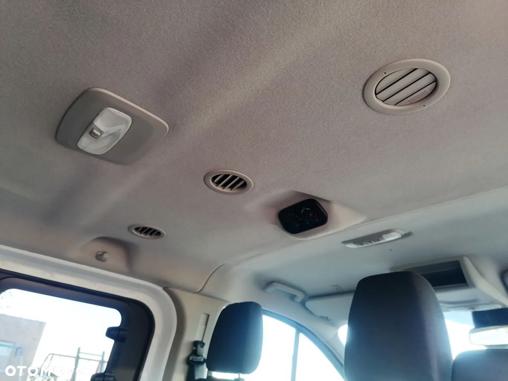 Ford Transit Custom 310 L2H1 Limited - 13