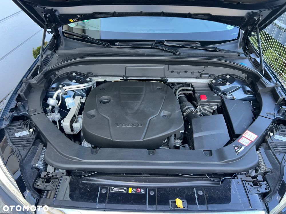 Volvo XC 60 D4 Geartronic Momentum Pro - 36