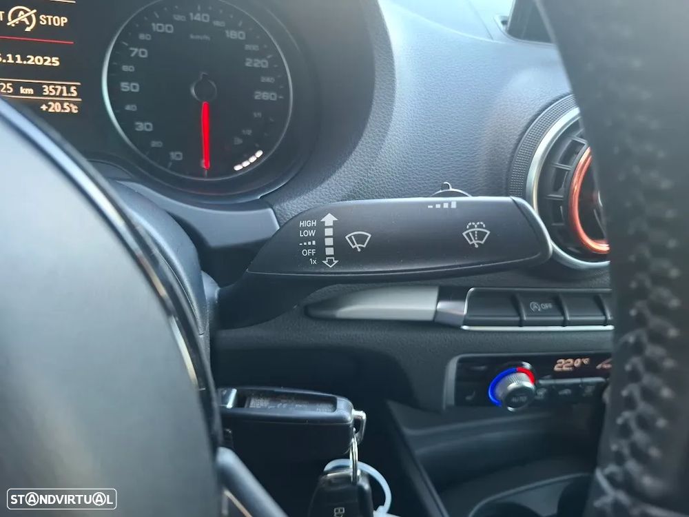 Audi A3 Limousine 1.6 TDI Advance - 25