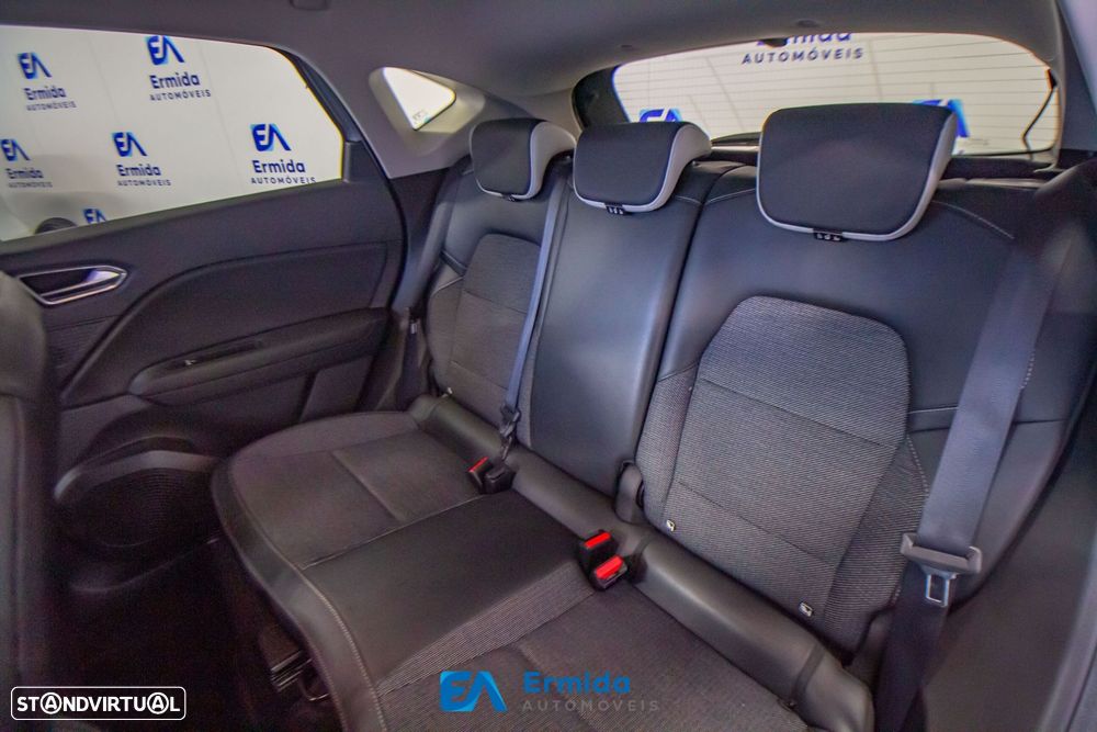 Renault Captur 1.0 TCe Exclusive - 26