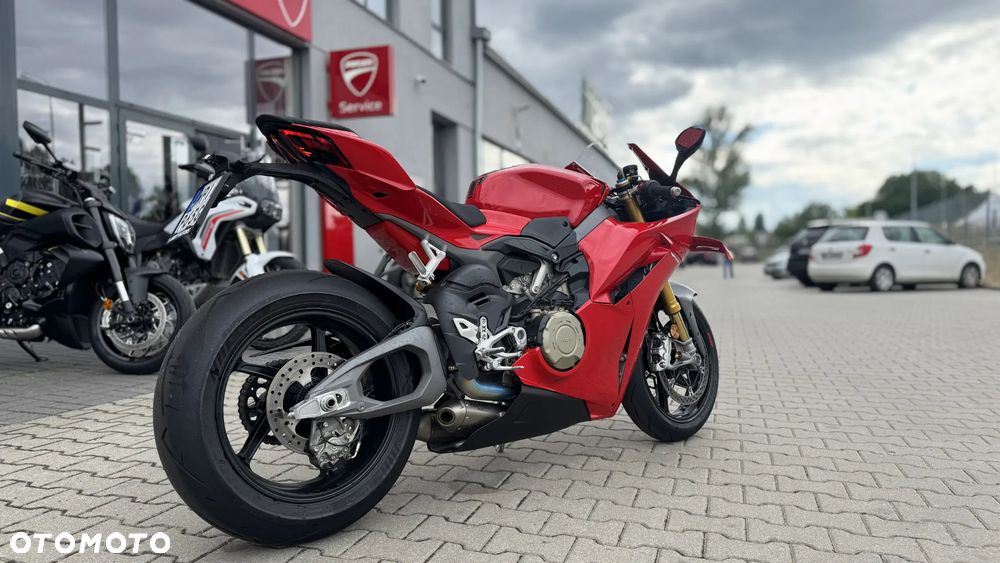 Ducati Panigale V4S - 5