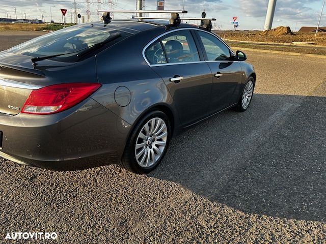 Opel Insignia 2.0 CDTI ECOFlex - 11