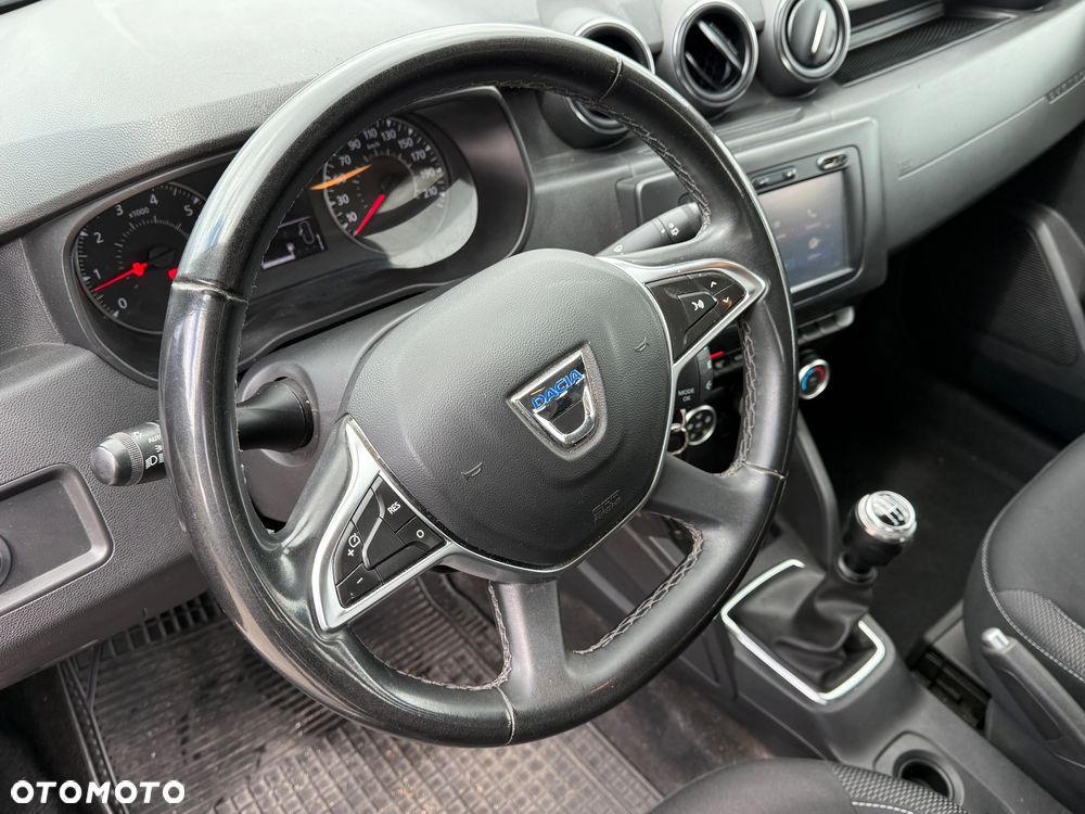 Dacia Duster 1.6 SCe S&S - 21