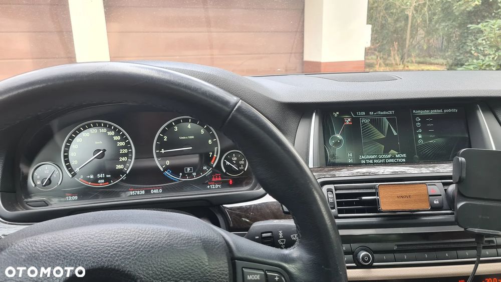 BMW Seria 5 520i Luxury Line - 12