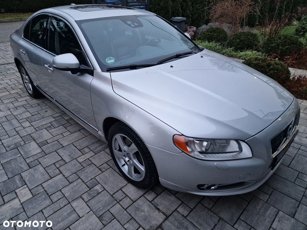 Volvo S80 - 2