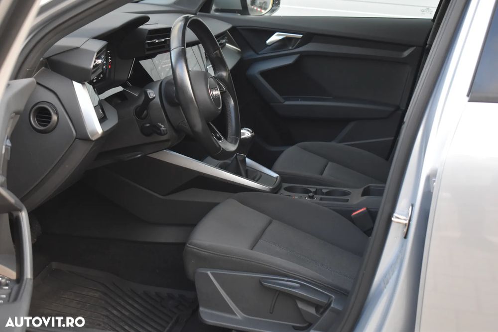 Audi A3 30 TDI Sportback - 5