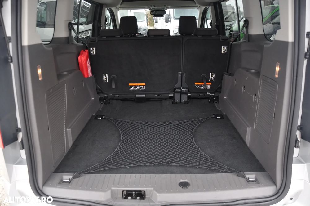 Ford Tourneo Connect 1.5 TDCi LWB (L2) Titanium - 8