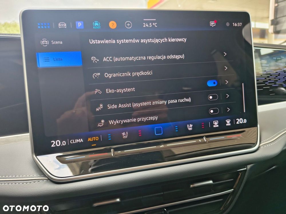 Volkswagen Passat - 18