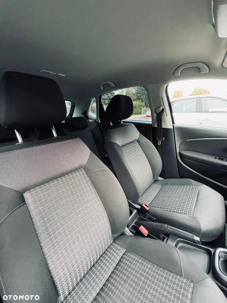 Volkswagen Polo 1.2 TSI BMT Comfortline - 30