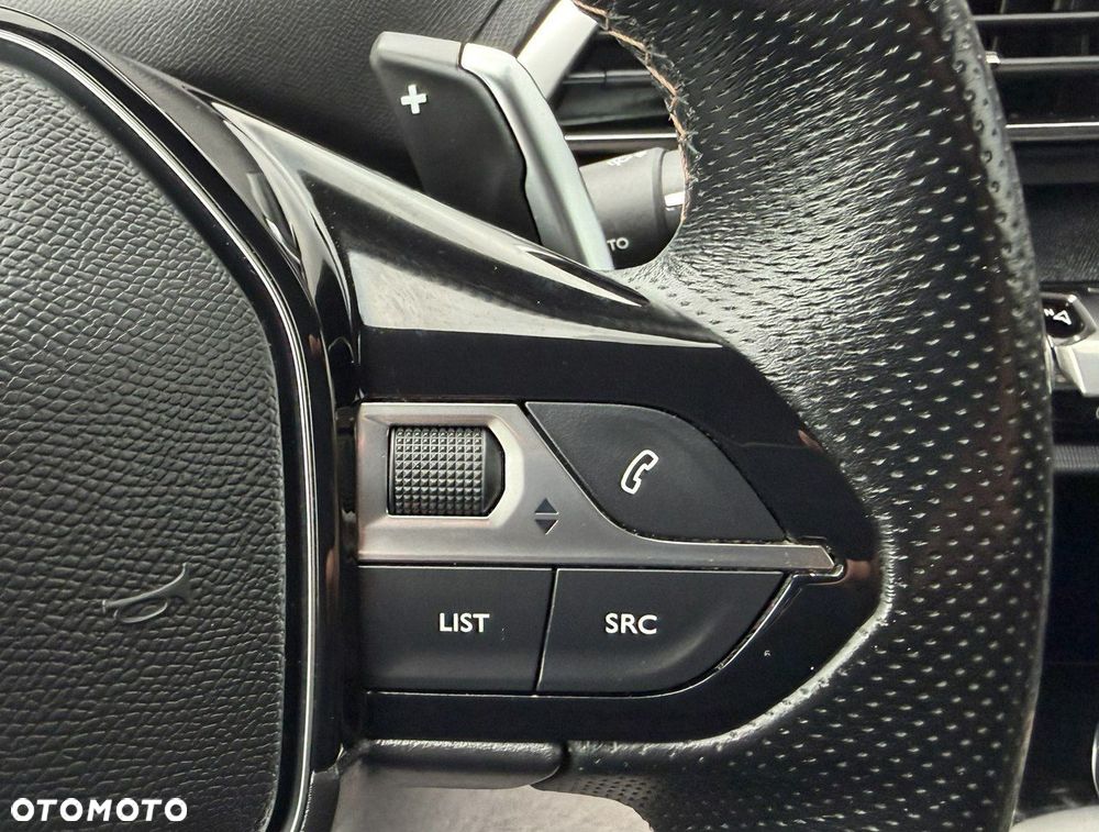 Peugeot 5008 PureTech 180 EAT8 Stop & Start Allure - 23