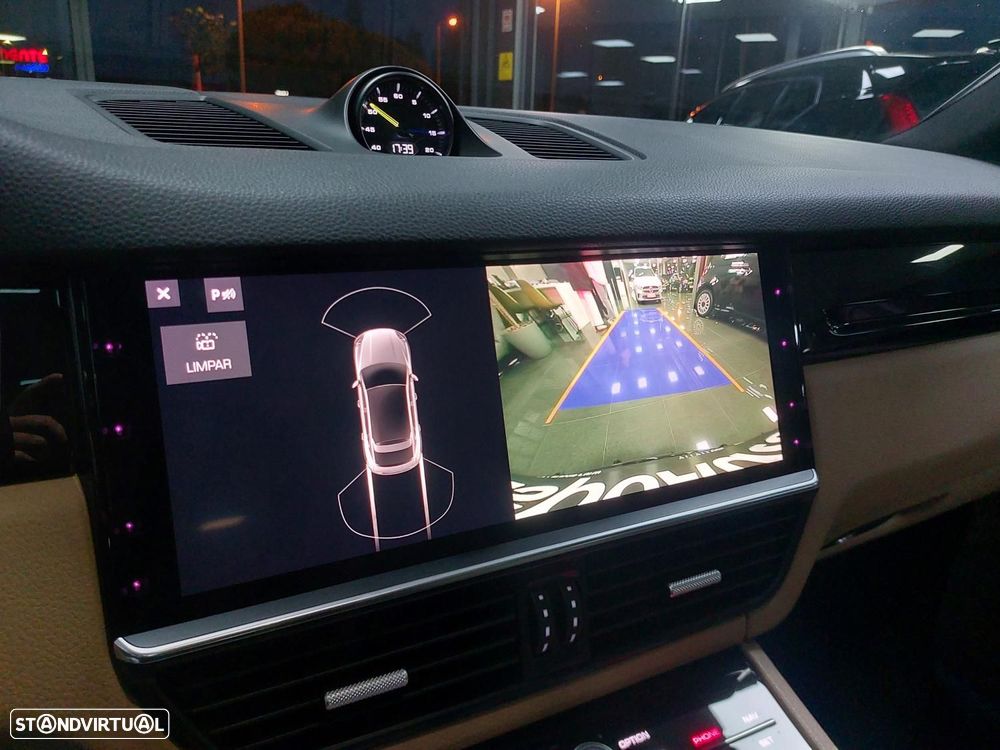 Porsche Cayenne Coupé E-Hybrid - 33