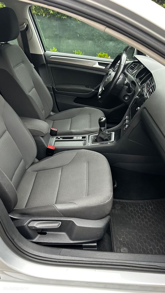 Volkswagen Golf VII 1.6 TDI BMT Comfortline - 23