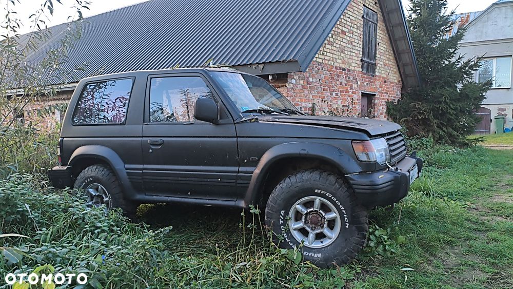 Mitsubishi Pajero 1992 photo 3