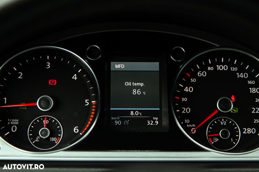 Volkswagen Passat CC 2.0 TDI BlueMotion Technology DSG - 23