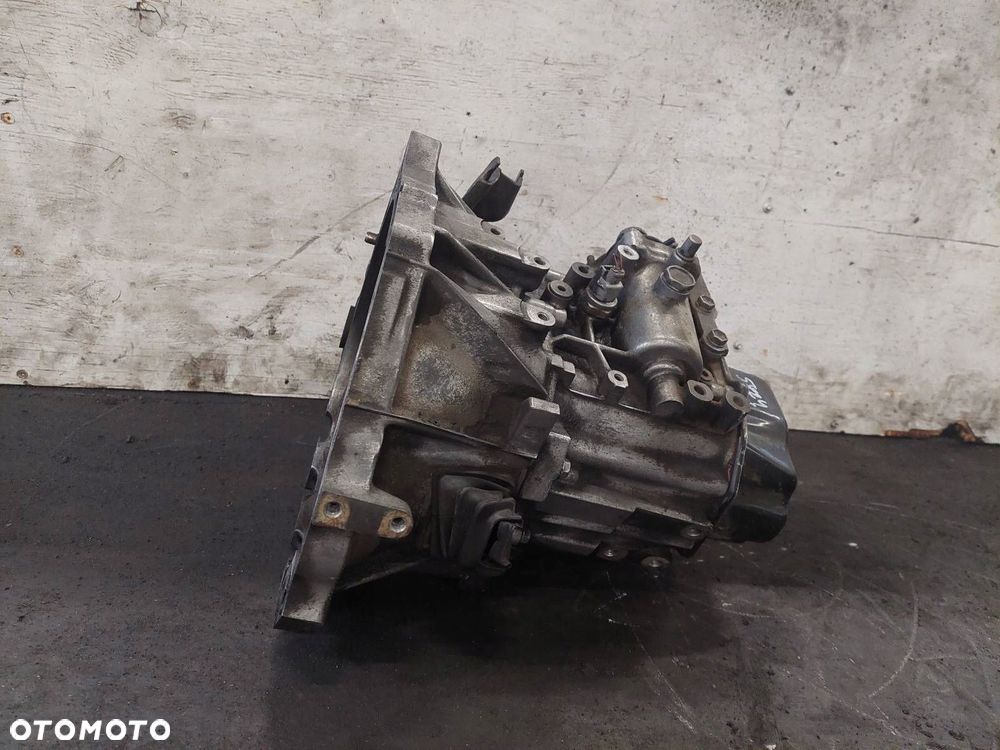 SKRZYNIA BIEGÓW TOYOTA YARIS I 1.4 D4D - 4