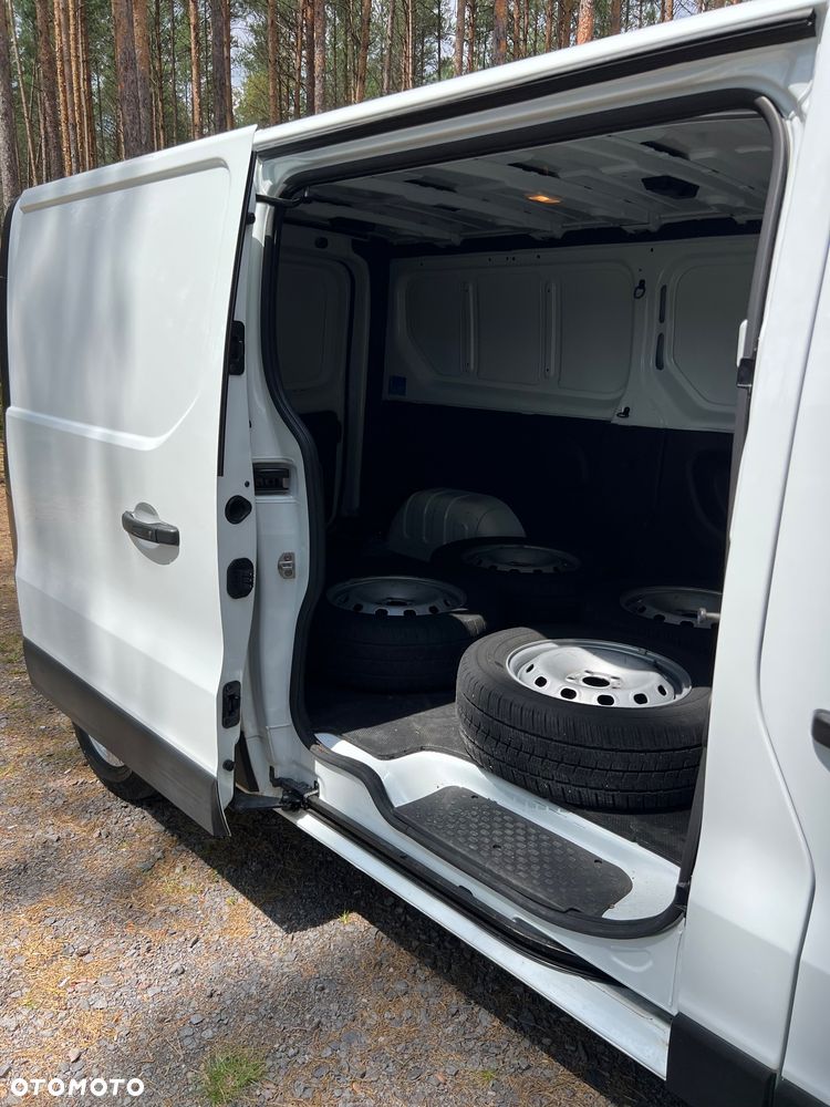 Renault Trafic - 17