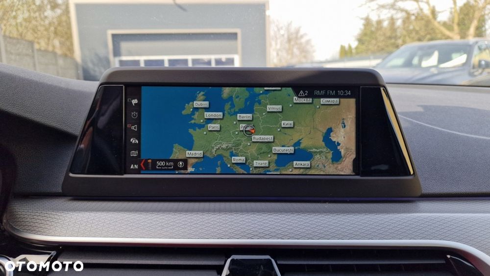 BMW Seria 5 530d Sport Line - 32