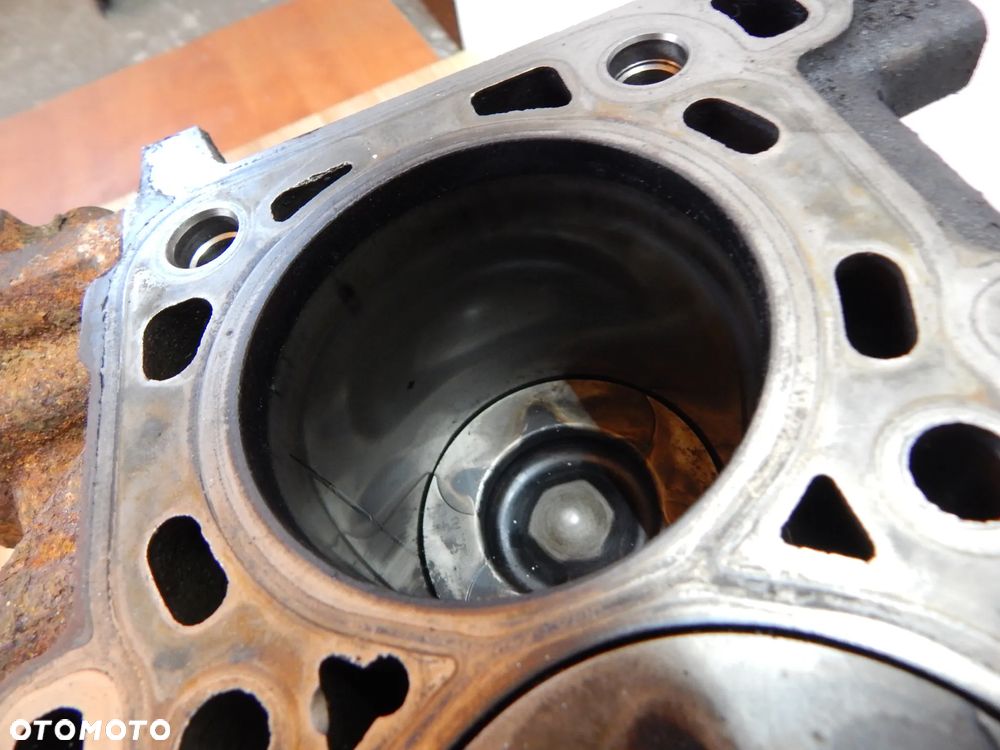 Blok wał silnika 2.0 dci M9R 782 Renault Trafic II vivaro primastar nissan 07-14 Euro 4 Łuków części - 9