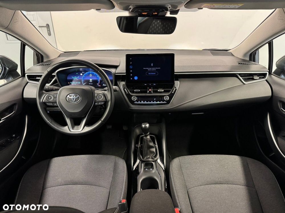 Toyota Corolla 1.5 Comfort - 11
