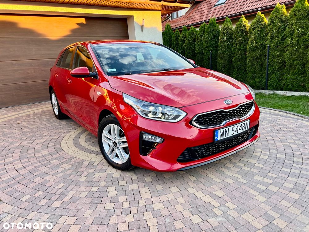 Kia Ceed 1.6 CRDi SCR M - 19